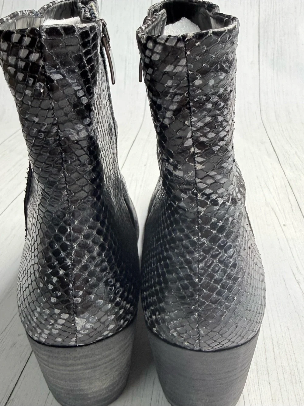 ECCO Shape 35 Black Snakeskin Embossed Leather Ankle Boots EU 40 (9-9.5 women’s)